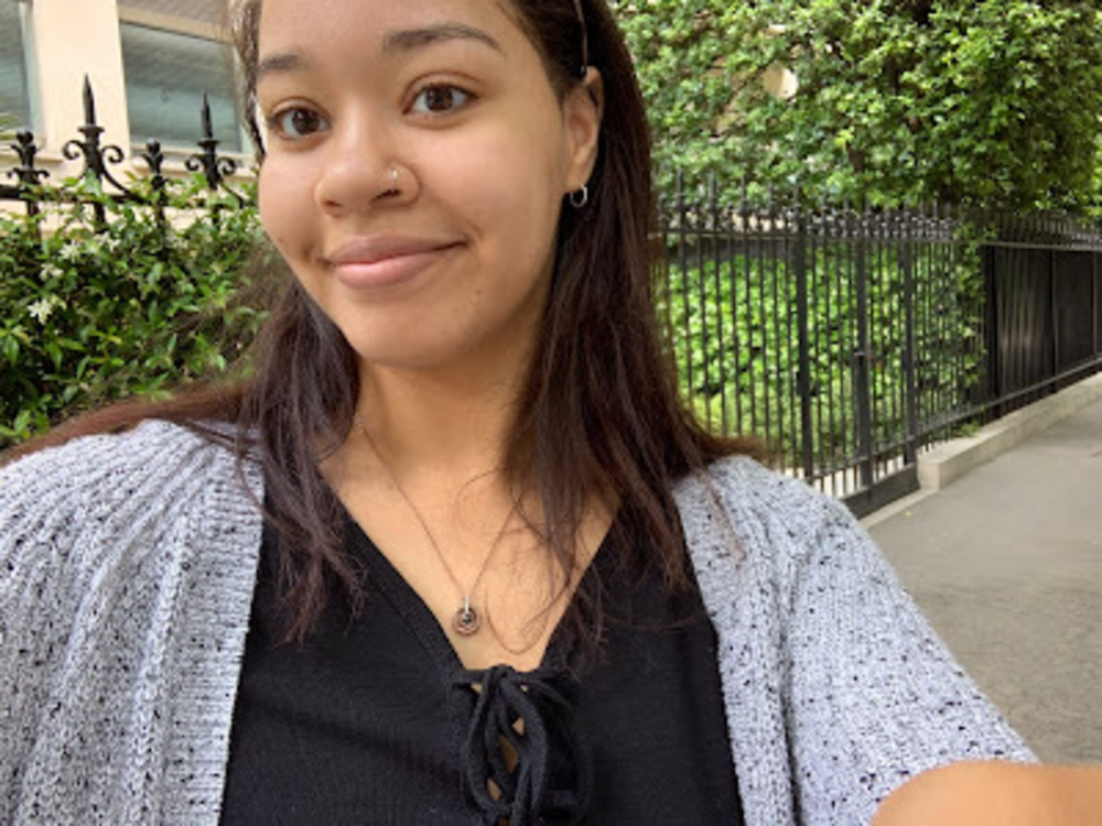 Meet your Posher, Nayeli